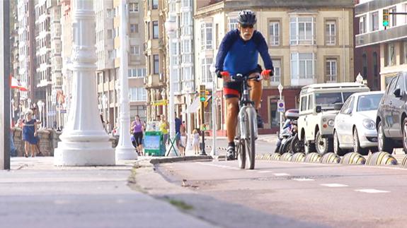¿Conocen los ciclistas las normas de circulación vial?