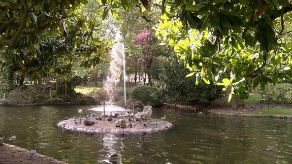 «Queremos que el estanque del Campo San Francisco recupere su atractivo»