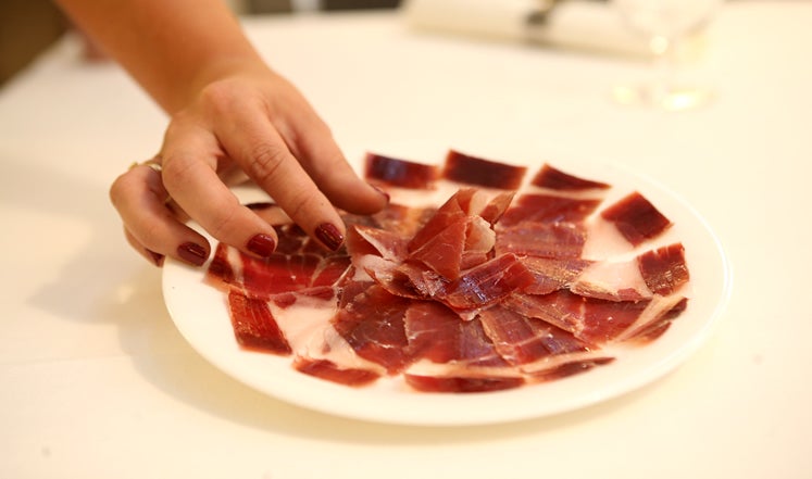 Los dedos, entre el placer y la norma