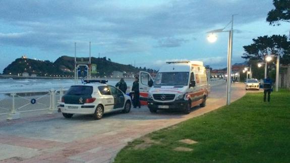 Fallece un surfista en la playa de Santa Marina de Ribadesella