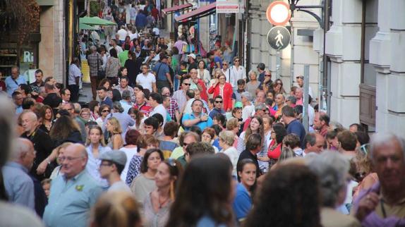 Solo cinco concejos asturianos aumentaron su población en 2015