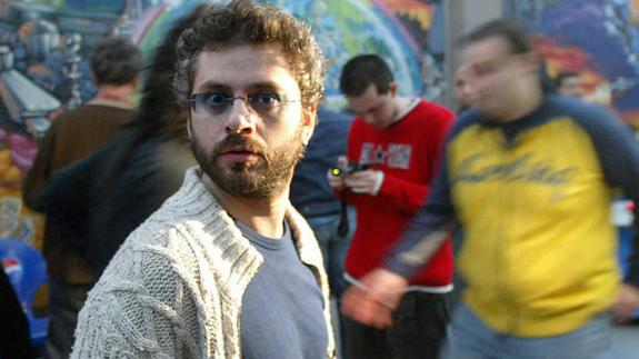 Juanma Bajo Ulloa dice que no tiene nada que ver con intento venta del premio Goya