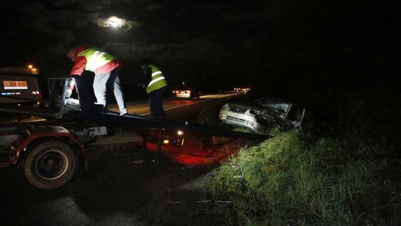 Heridas tres personas en una colisión frontal en la N-634 a la altura de El Remedio