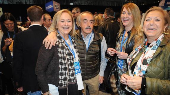 Los populares asturianos esperan que Cospedal siga como secretaria general del partido