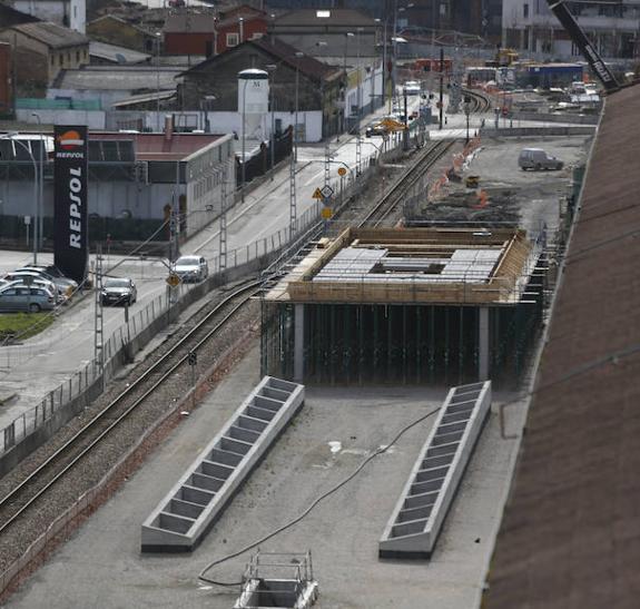 El soterramiento de Langreo «lleva el cuño inequívoco del Gobierno del PSOE»