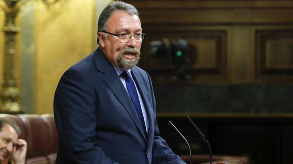 Martínez Oblanca, de Foro, en el Congreso: «La gesta del Barça fue porque cuenta al frente con uno de Gijón»