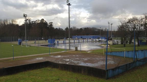 El Real Oviedo añade ampliar El Requexón a sus opciones para una ciudad deportiva