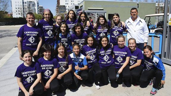 Los insultos no pueden con el equipo femenino que gana a los chicos