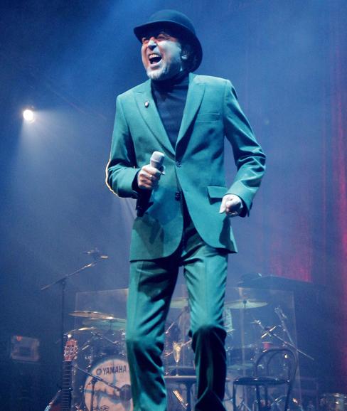 Joaquín Sabina regresa este año a Gijón