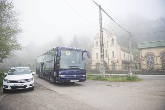 Trubia, conmocionada tras el atropello de dos niñas en un punto negro