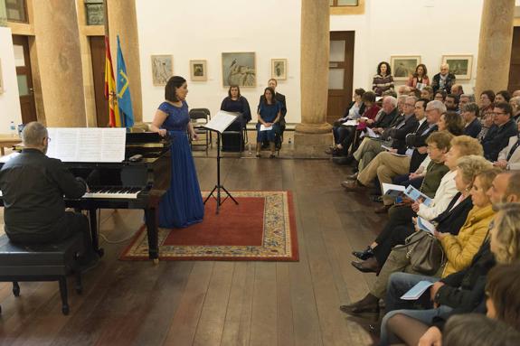 Canto y piano para cerrar el curso de perfeccionamiento de La Castalia