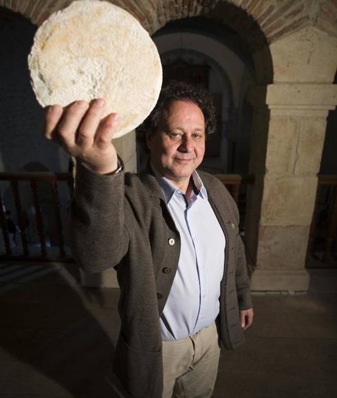 «Hacer queso con leche cruda es difícil, hemos tirado muchos»