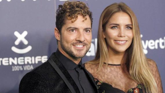 Bisbal y Rosanna, su novia, ya son pareja de hecho