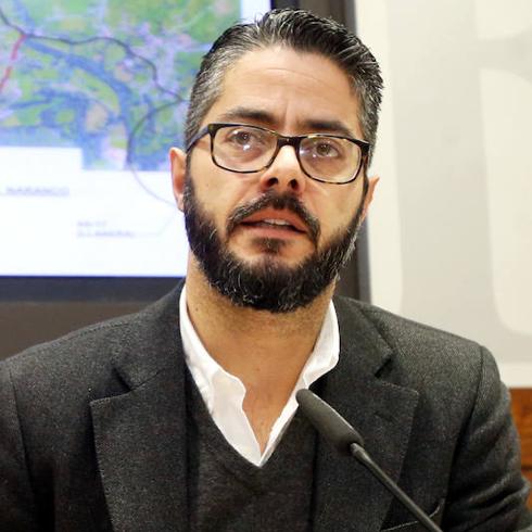 «Parece que el tripartito no quiere que ascienda el Oviedo Club de Baloncesto»