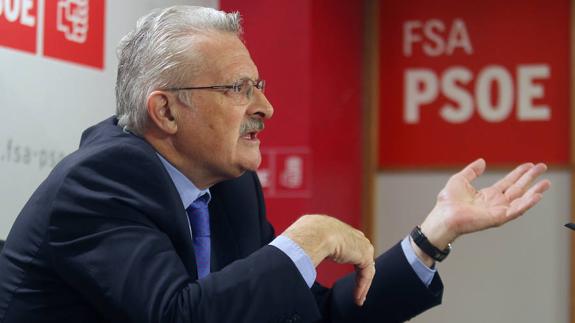 Antonio Trevín: «Las críticas a Javier Fernández son usadas por los adversarios políticos para desgastarlo»