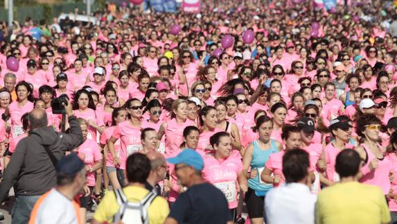 La XIII Carrera de la Mujer obliga a realizar restricciones de tráfico y estacionamiento