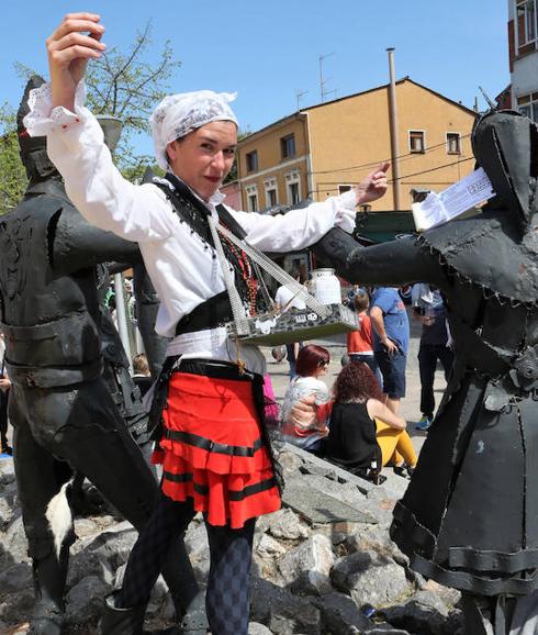 «Haremos un casting del personaje de Villa para el musical del Campoamor»