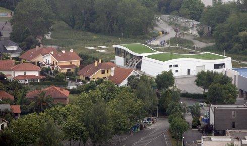 El Gobierno gana once meses para intentar legalizar la depuradora de El Pisón